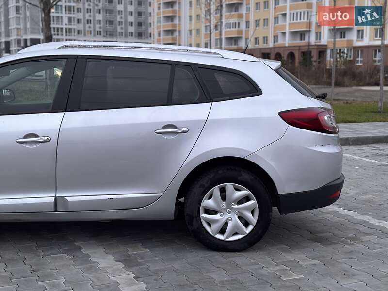Универсал Renault Megane 2014 в Ирпене фото 7 Универсал Renault Megane 2014 в Ирпене