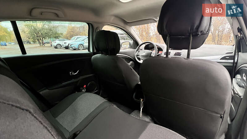 Универсал Renault Megane 2016 в Киеве