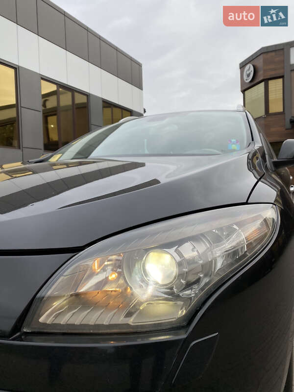 Універсал Renault Megane 2010 в Рівному фото 10 Універсал Renault Megane 2010 в Рівному