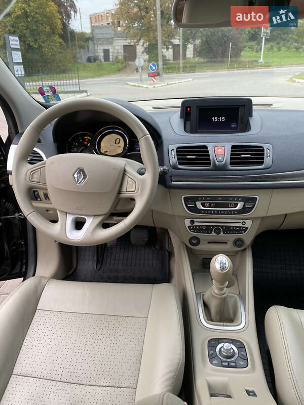 Універсал Renault Megane 2010 в Рівному фото 26 Універсал Renault Megane 2010 в Рівному