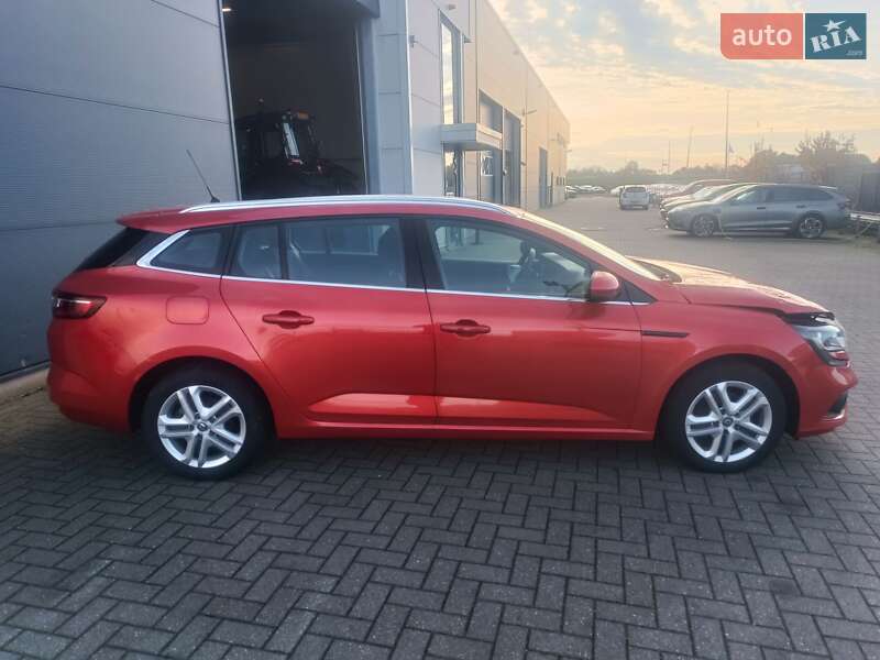Універсал Renault Megane 2017 в Львові фото 9 Універсал Renault Megane 2017 в Львові
