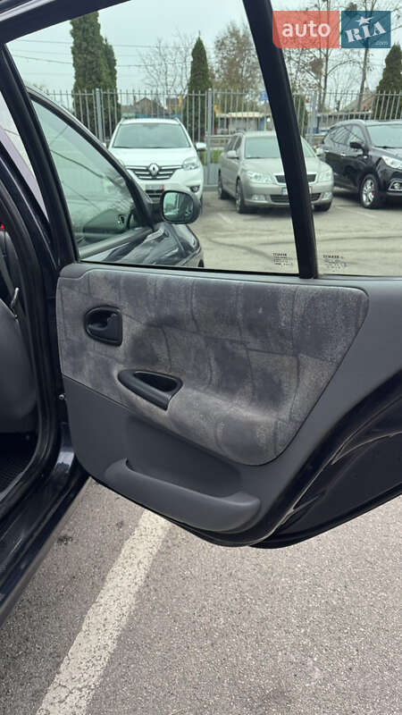 Універсал Renault Megane 2000 в Полтаві