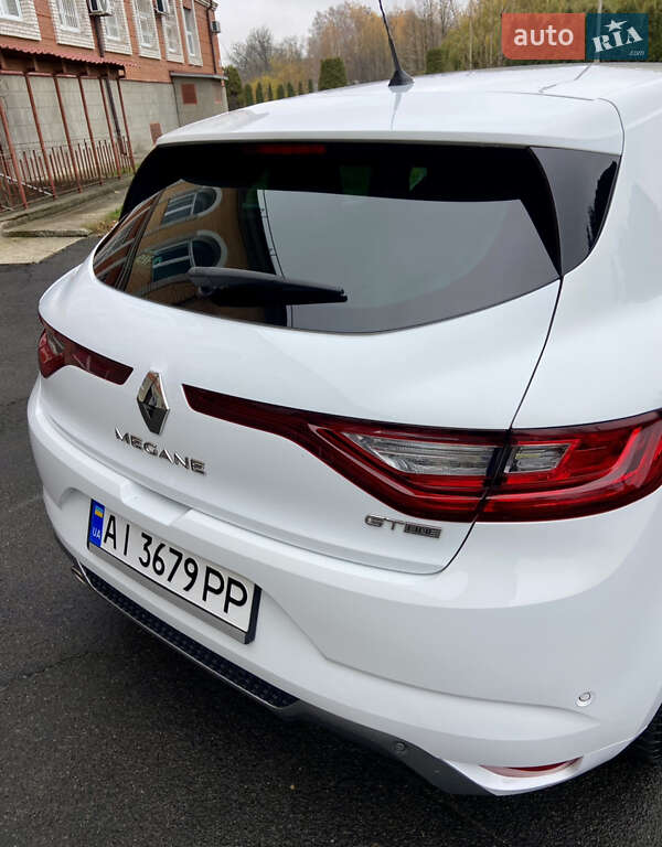 Хэтчбек Renault Megane 2017 в Умани