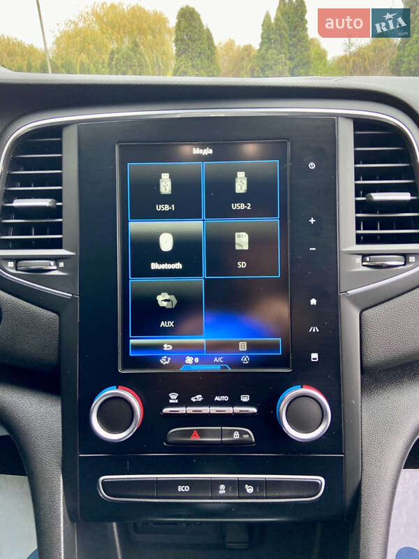 Хэтчбек Renault Megane 2017 в Умани
