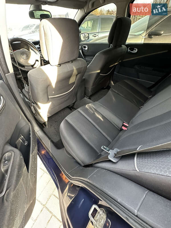 Универсал Renault Megane 2005 в Хмельницком фото 10 Универсал Renault Megane 2005 в Хмельницком