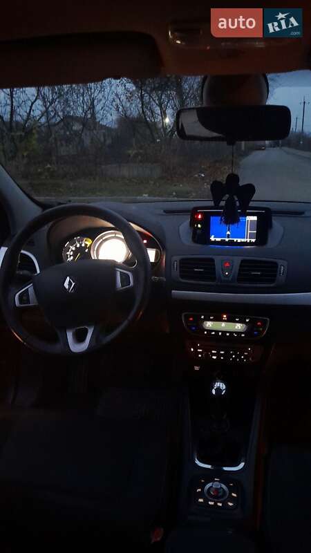 Универсал Renault Megane 2012 в Хмельницком фото 15 Универсал Renault Megane 2012 в Хмельницком