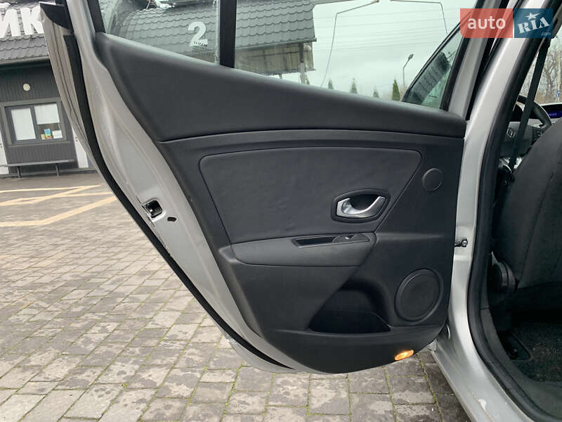 Хэтчбек Renault Megane 2009 в Кременце