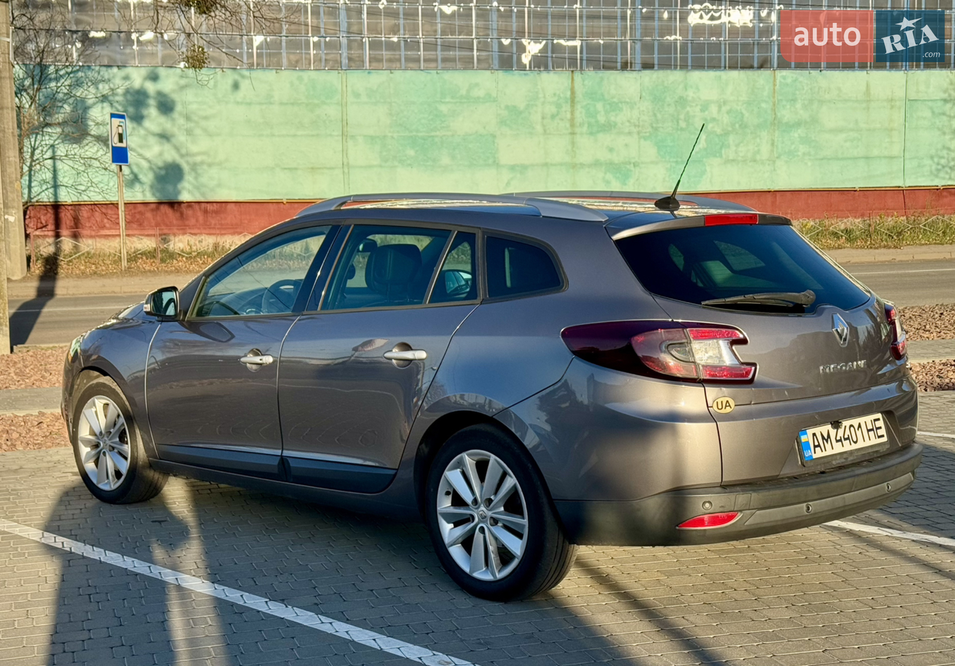 2010 Renault Megane - мініатюра 3