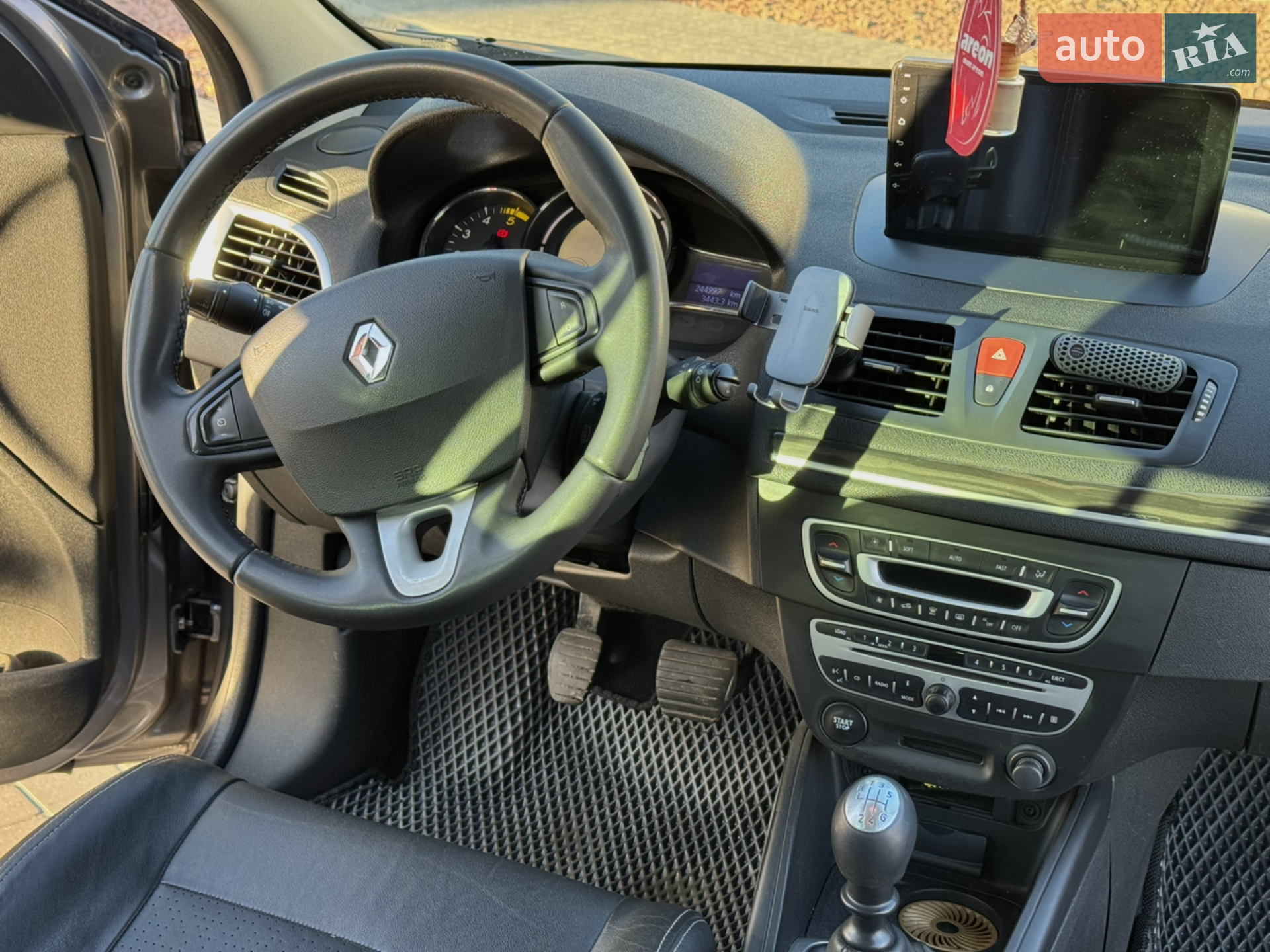 2010 Renault Megane - мініатюра 14