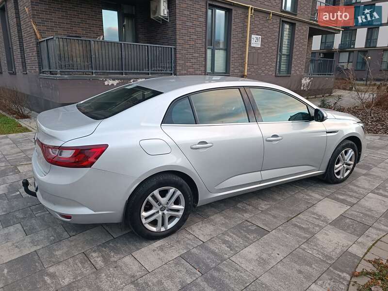 Седан Renault Megane 2020 в Львові