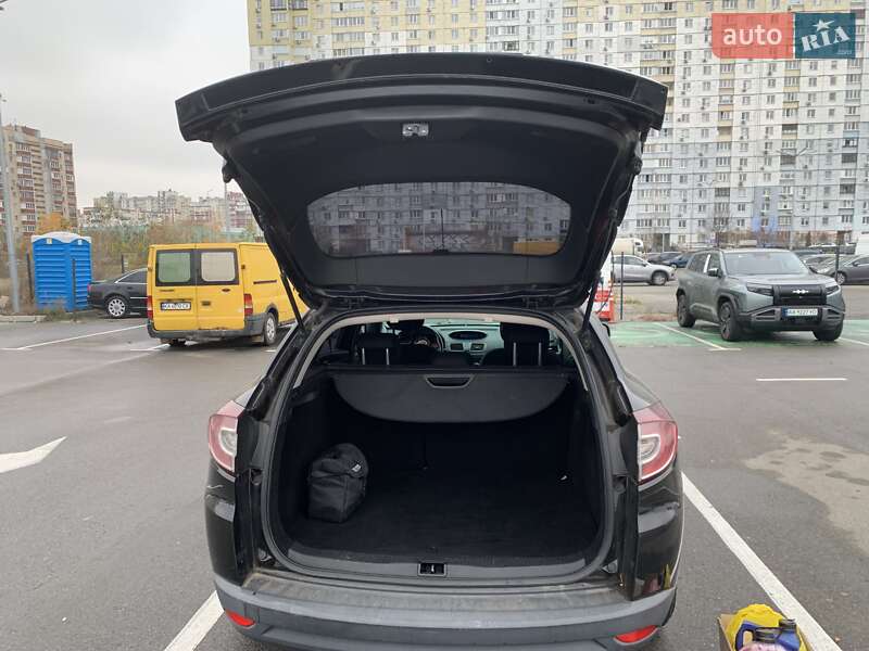 Универсал Renault Megane 2014 в Киеве фото 16 Универсал Renault Megane 2014 в Киеве