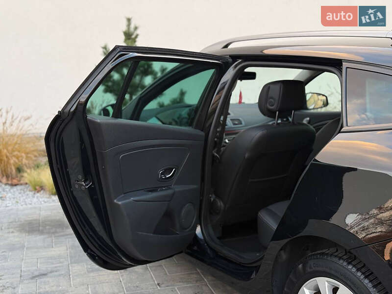 Универсал Renault Megane 2014 в Луцке фото 40 Универсал Renault Megane 2014 в Луцке