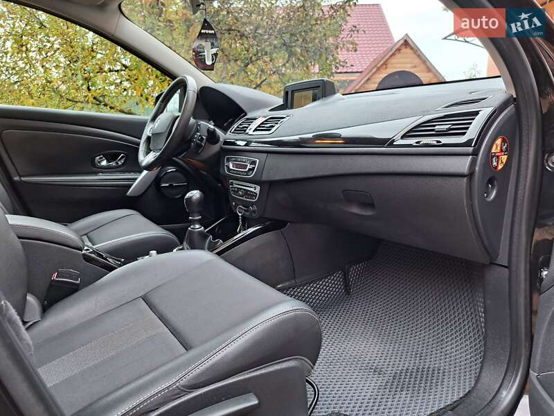 Универсал Renault Megane 2011 в Умани