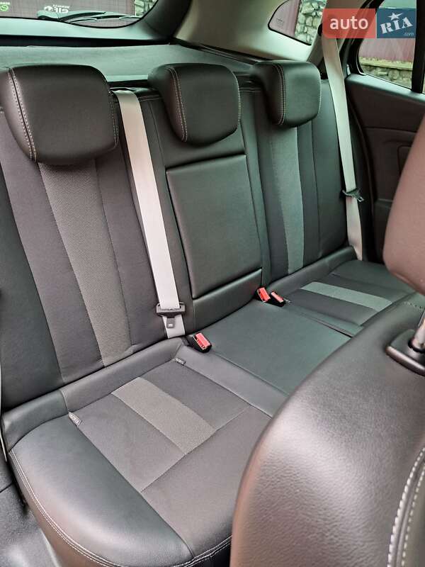 Универсал Renault Megane 2011 в Умани