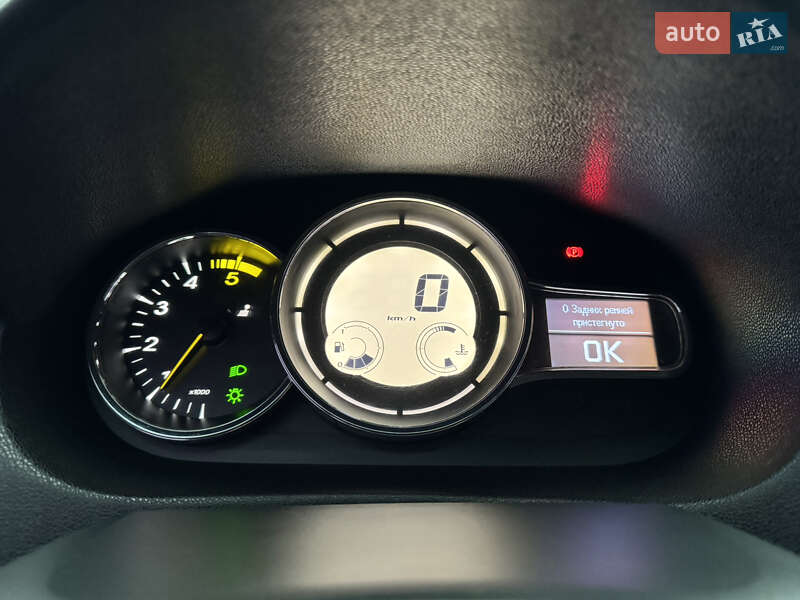 Универсал Renault Megane 2013 в Львове фото 9 Универсал Renault Megane 2013 в Львове