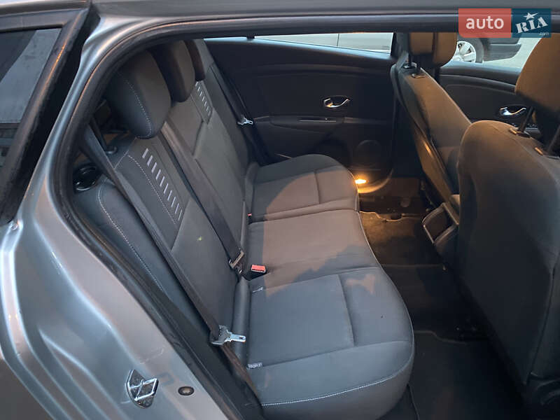 Универсал Renault Megane 2010 в Киеве фото 6 Универсал Renault Megane 2010 в Киеве