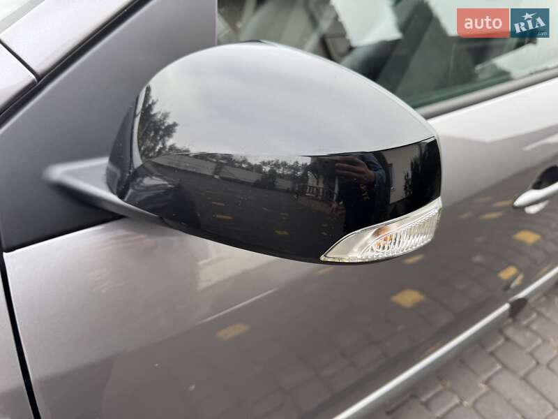 Универсал Renault Megane 2013 в Киеве