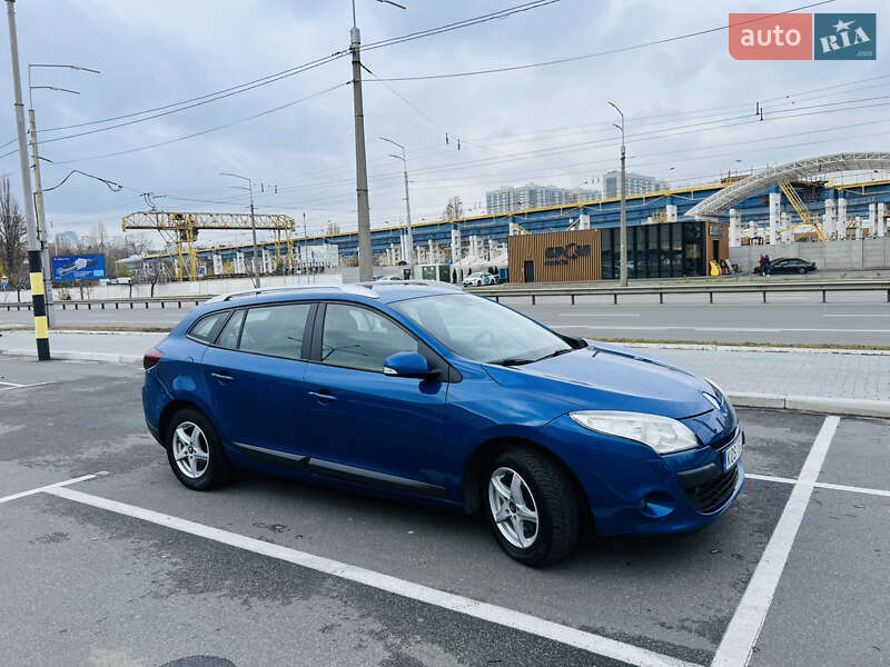 Универсал Renault Megane 2009 в Киеве