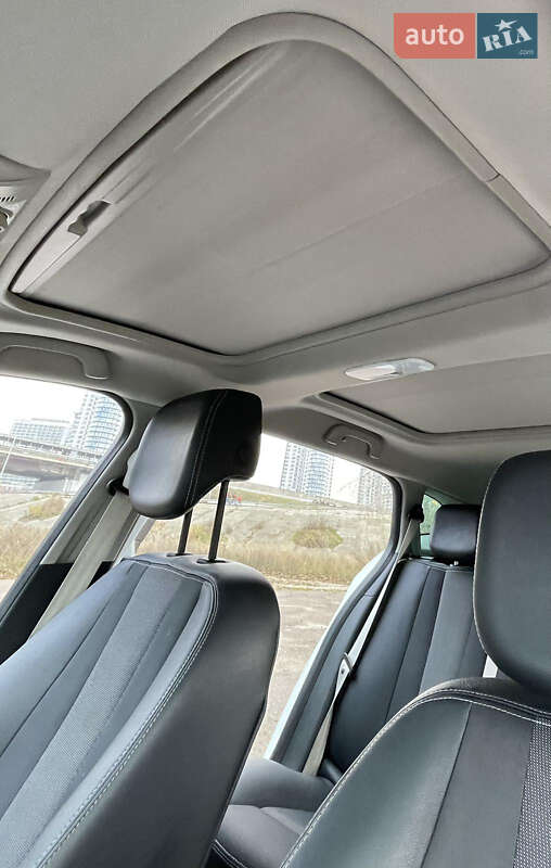 Универсал Renault Megane 2013 в Киеве