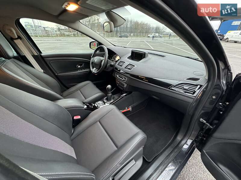 Універсал Renault Megane 2013 в Києві фото 28 Універсал Renault Megane 2013 в Києві