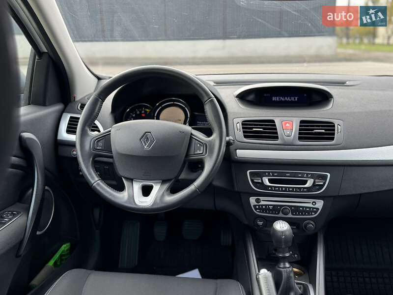 Хэтчбек Renault Megane 2009 в Луцке фото 21 Хэтчбек Renault Megane 2009 в Луцке