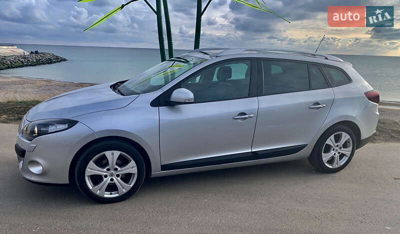 Универсал Renault Megane 2010 в Киеве