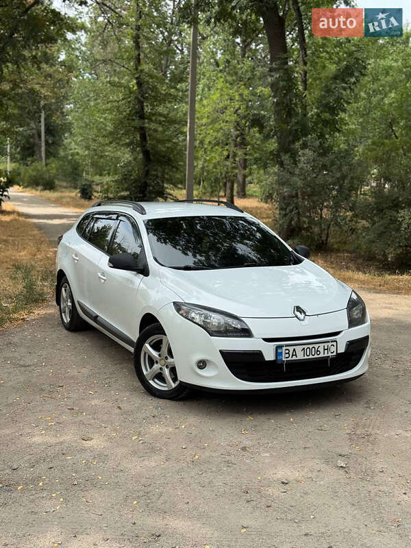 Универсал Renault Megane 2011 в Кропивницком фото Универсал Renault Megane 2011 в Кропивницком