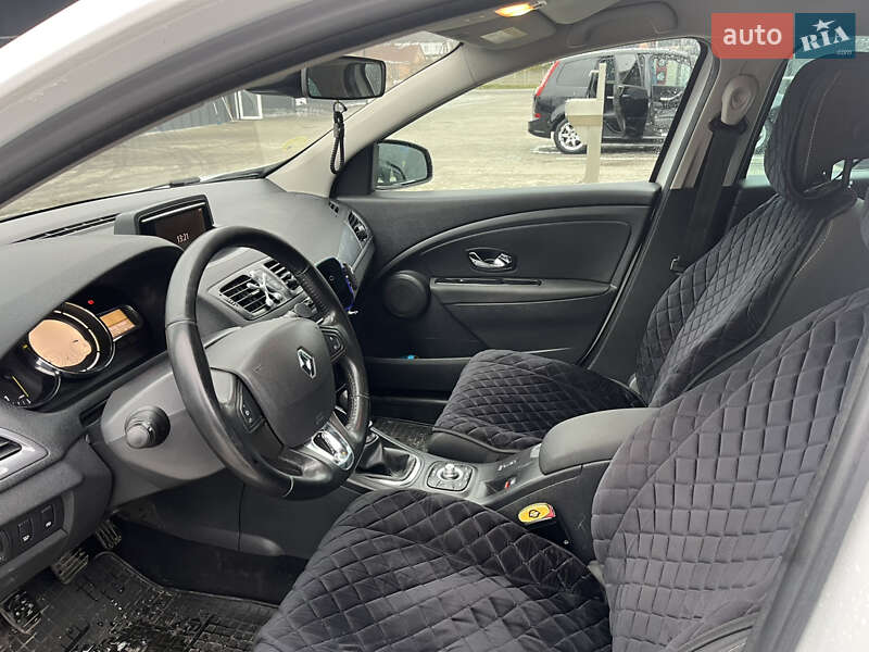 Универсал Renault Megane 2015 в Луцке