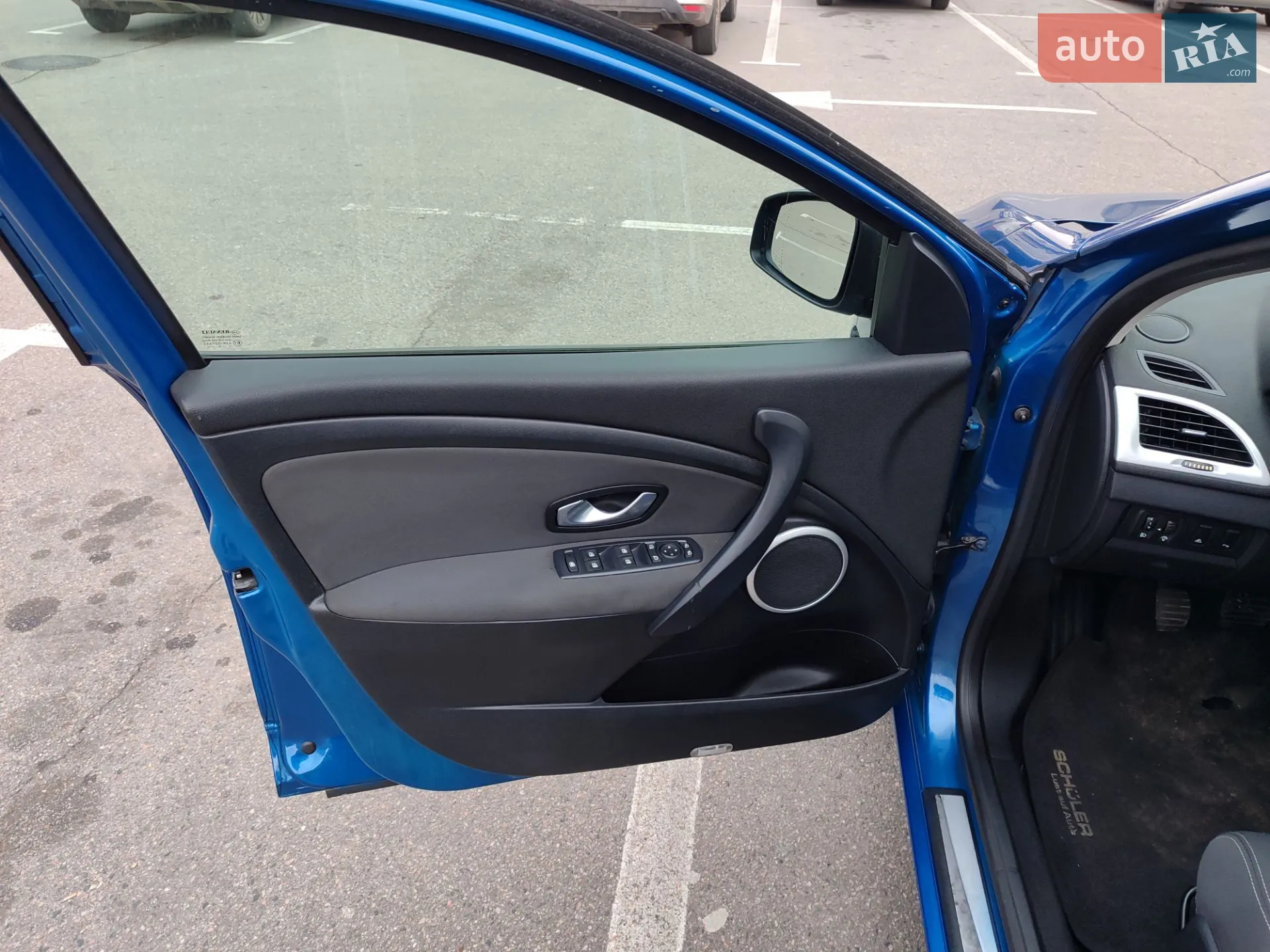 2010 Renault Megane - мініатюра 11