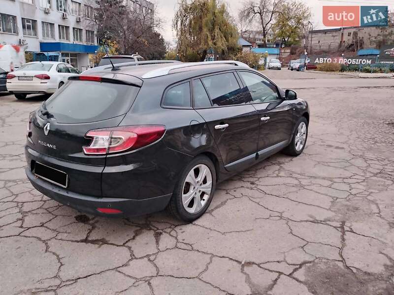 Универсал Renault Megane 2011 в Каменском фото 22 Универсал Renault Megane 2011 в Каменском
