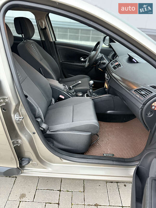 Универсал Renault Megane 2011 в Здолбунове фото 22 Универсал Renault Megane 2011 в Здолбунове