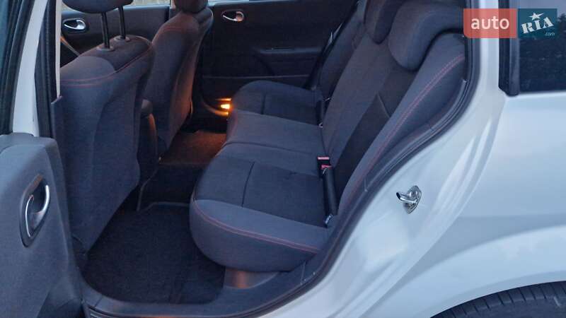 Универсал Renault Megane 2007 в Кременчуге фото 17 Универсал Renault Megane 2007 в Кременчуге