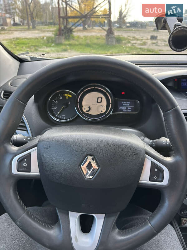 Универсал Renault Megane 2012 в Николаеве