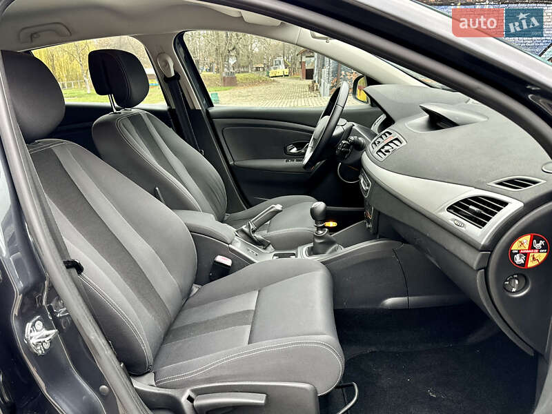 Хэтчбек Renault Megane 2010 в Луцке