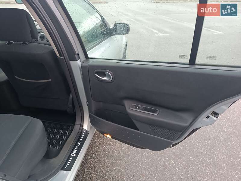 Универсал Renault Megane 2006 в Харькове фото 26 Универсал Renault Megane 2006 в Харькове