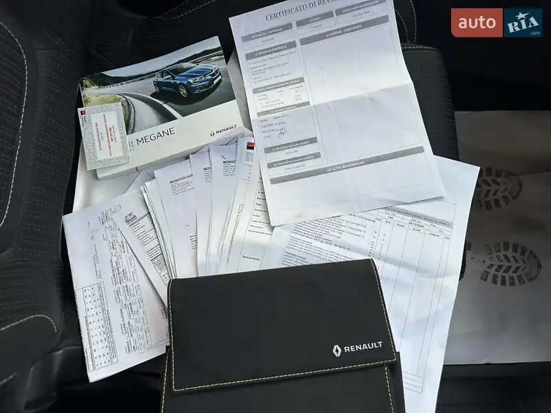 Універсал Renault Megane 2019 в Києві документ 3 фото Універсал Renault Megane 2019 в Києві документ