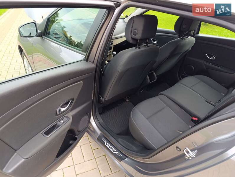 Универсал Renault Megane 2010 в Никополе