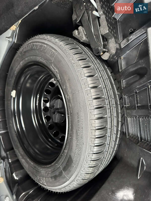 Универсал Renault Megane 2015 в Луцке фото 44 Универсал Renault Megane 2015 в Луцке