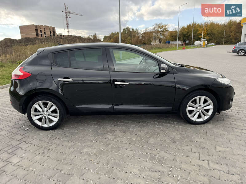 Хэтчбек Renault Megane 2011 в Луцке