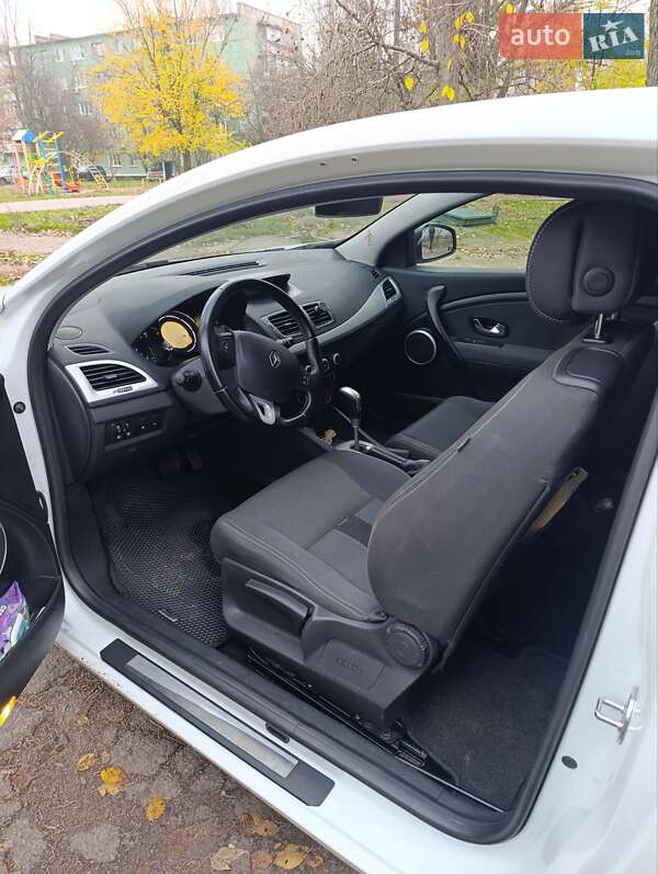 Купе Renault Megane 2010 в Никополе фото 5 Купе Renault Megane 2010 в Никополе