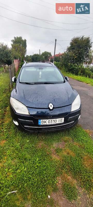 Универсал Renault Megane 2010 в Млинове фото Универсал Renault Megane 2010 в Млинове