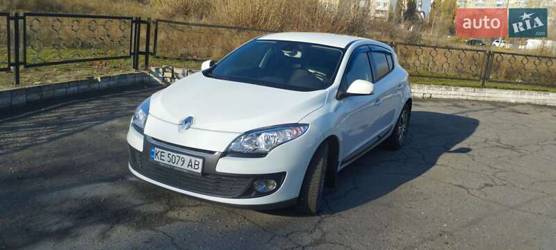 Хэтчбек Renault Megane 2012 в Днепре фото 2 Хэтчбек Renault Megane 2012 в Днепре