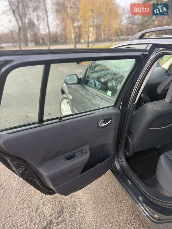 Универсал Renault Megane 2007 в Лубнах фото 12 Универсал Renault Megane 2007 в Лубнах