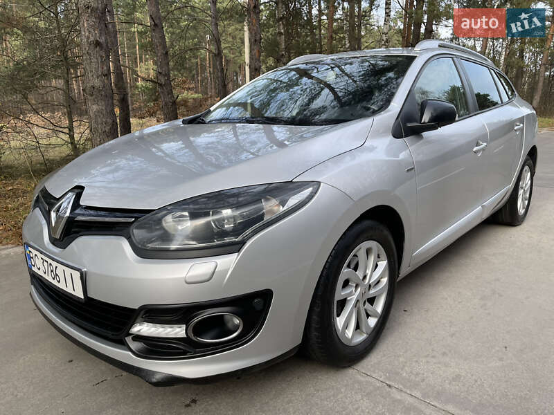 Универсал Renault Megane 2015 в Славуте фото 16 Универсал Renault Megane 2015 в Славуте