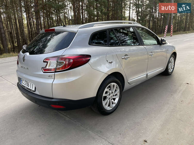 Универсал Renault Megane 2015 в Славуте фото 34 Универсал Renault Megane 2015 в Славуте