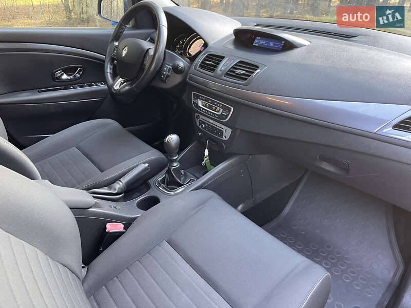 Универсал Renault Megane 2015 в Славуте фото 115 Универсал Renault Megane 2015 в Славуте