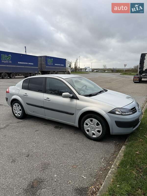 Седан Renault Megane 2004 в Запорожье фото 13 Седан Renault Megane 2004 в Запорожье