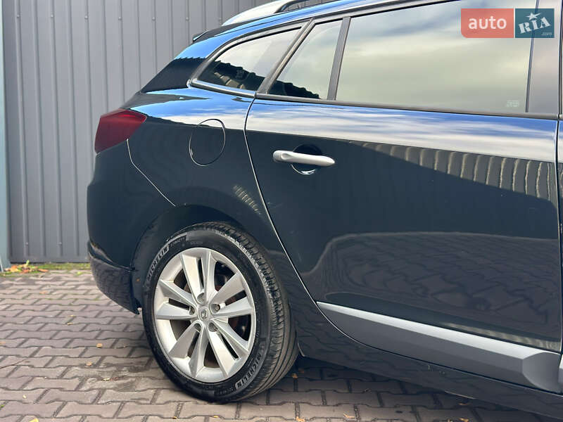 Универсал Renault Megane 2011 в Каменском фото 12 Универсал Renault Megane 2011 в Каменском