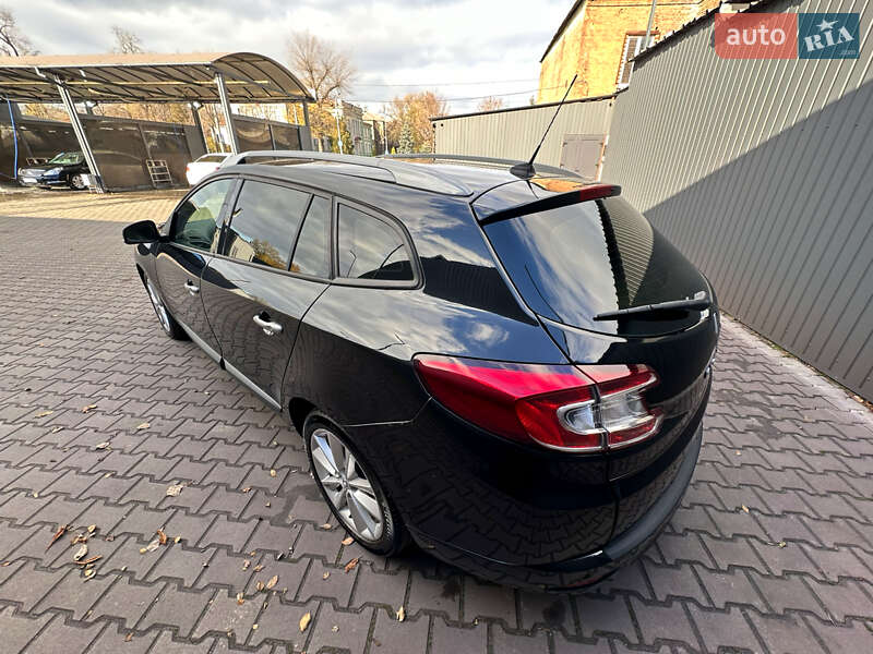 Универсал Renault Megane 2011 в Каменском фото 16 Универсал Renault Megane 2011 в Каменском