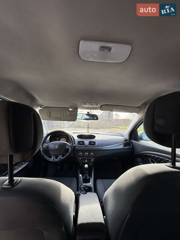 Универсал Renault Megane 2010 в Казатине фото 13 Универсал Renault Megane 2010 в Казатине